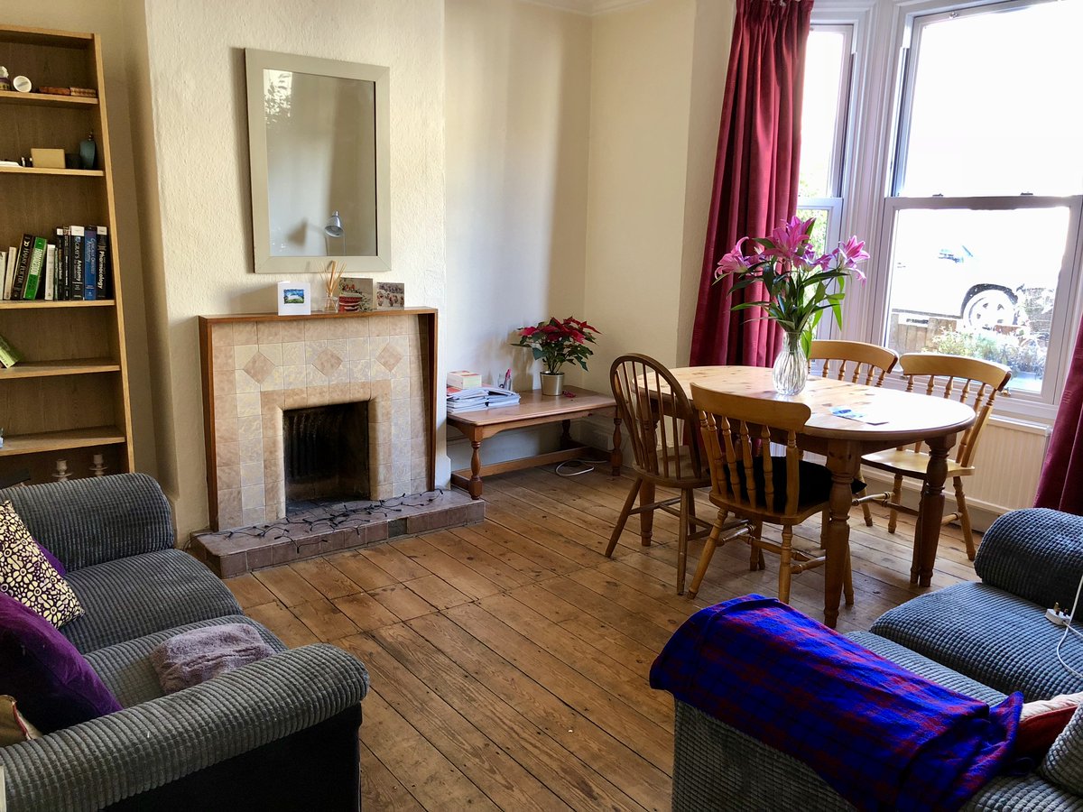 VincentShawRes's tweet image. 🔴#ToRent: #5bed #Victorian #bayfronted #terraced #furnished #house on #GwydirStreet near #MillRoad close to city centre &amp;amp; #RailwayStation. Available to #professional &amp;amp; graduate #sharers. Viewing highly recommended. £2800 pcm