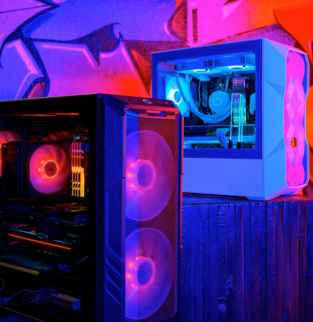 CoolerMasterGER's tweet photo. ✨ Postmoderne Eleganz ✨
📷 TD300 & HAF500
#CoolerMaster #MakeItYours #TD300 #HAF500 #HAF https://t.co/AkpVElmerR
