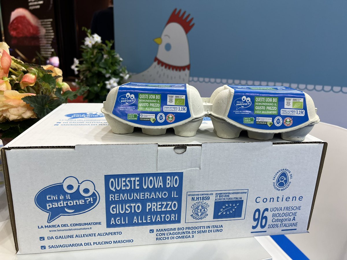 Chi_e_ilpadrone's tweet photo. Stanno suscitando un enorme interesse le uova biologiche etiche create dai consumatori☺️

Salvaguardia del pulcino maschio 
Confezione Climaticamente Co2 Neutral #giustoprezzo per gli allevatori 

Venite a scoprirle al @CibusParma Padiglione 03 Stand D068 https://t.co/4EXgnWOm9z https://t.co/DYEPUI0Ucw