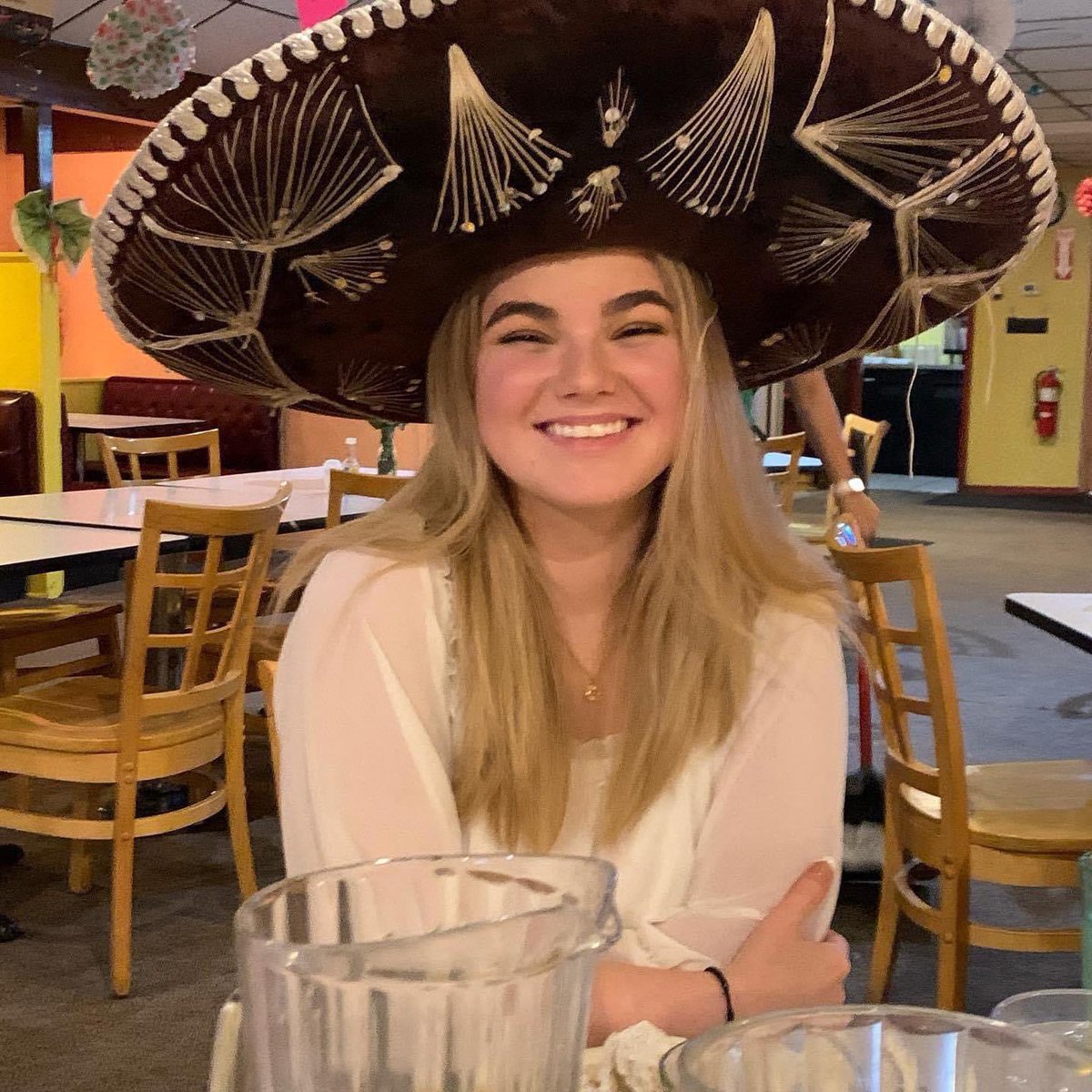 agkingsmill's tweet photo. Hartley is 21 today! 
Happy birthday to my red hot chili pepper 🌶🌶🌶 Best cinco de Mayo gift ever! Love you babe … https://t.co/bL7NT0mK92