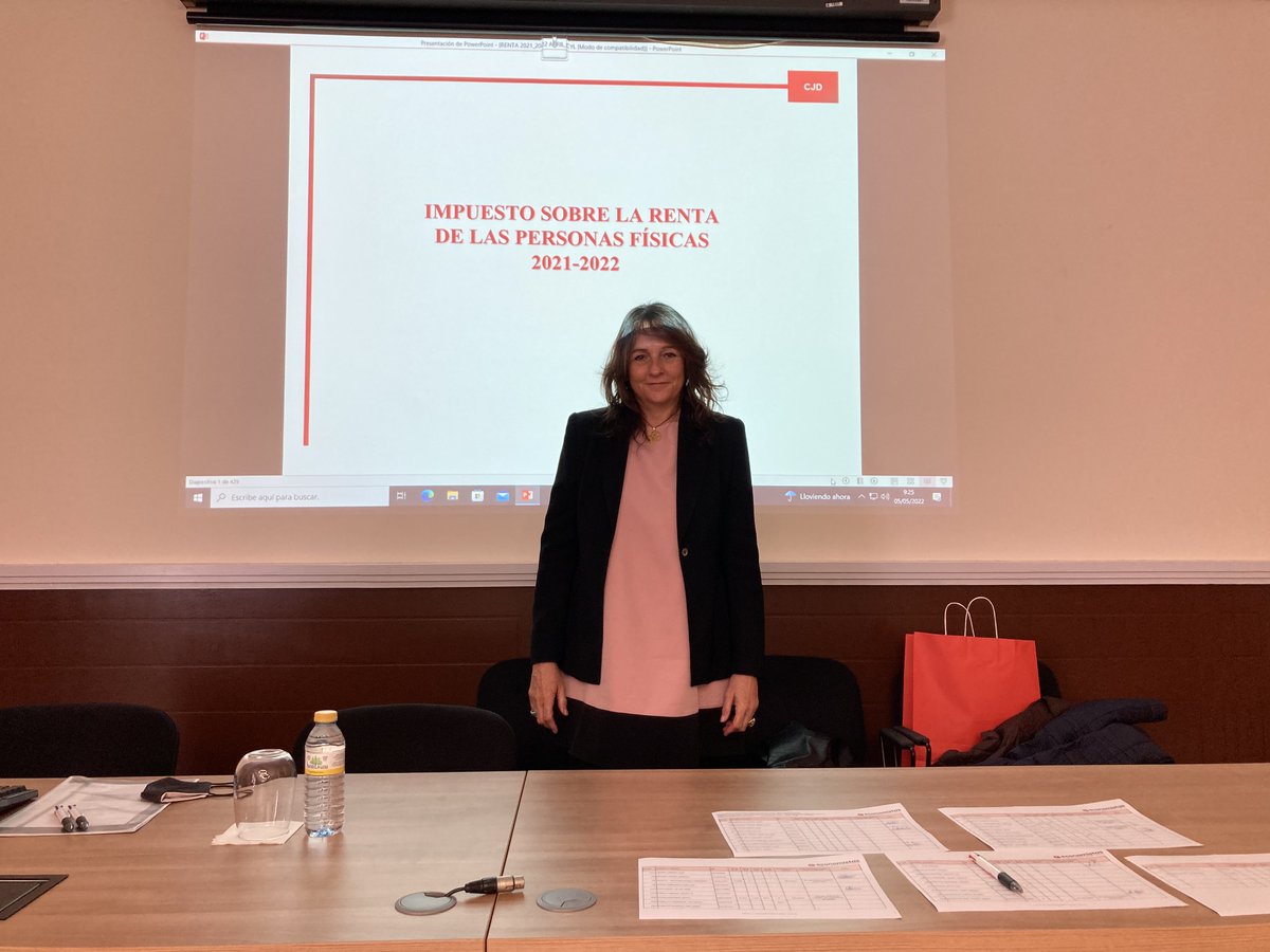 ECOnomistaVAlor's tweet photo. Hoy tenemos el placer de contar con Carmen Jover - Economista - Consejo Técnico del @REAF_CGE para impartir el curso "Impuesto sobre la Renta de las Personas Físicas 2021 -2022"
¡Muchas gracias a Carmen y a todos los asistentes! https://t.co/z3qL8Sh2xD