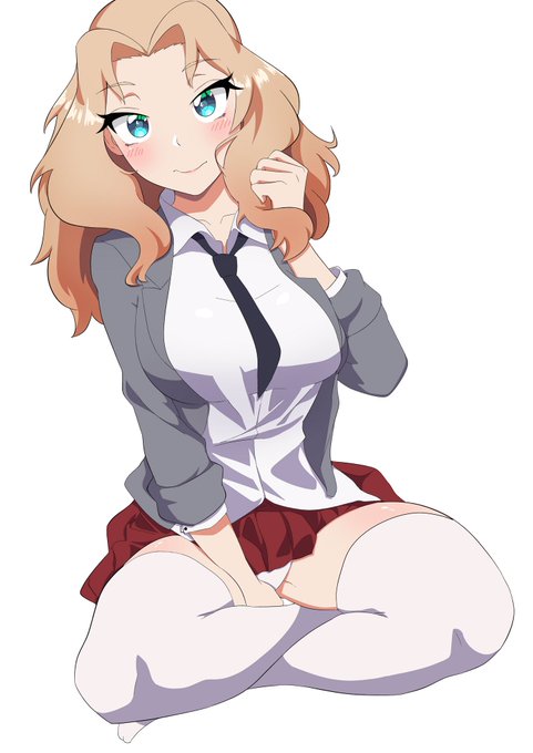 あぐらかいてるガルパンのケイ 