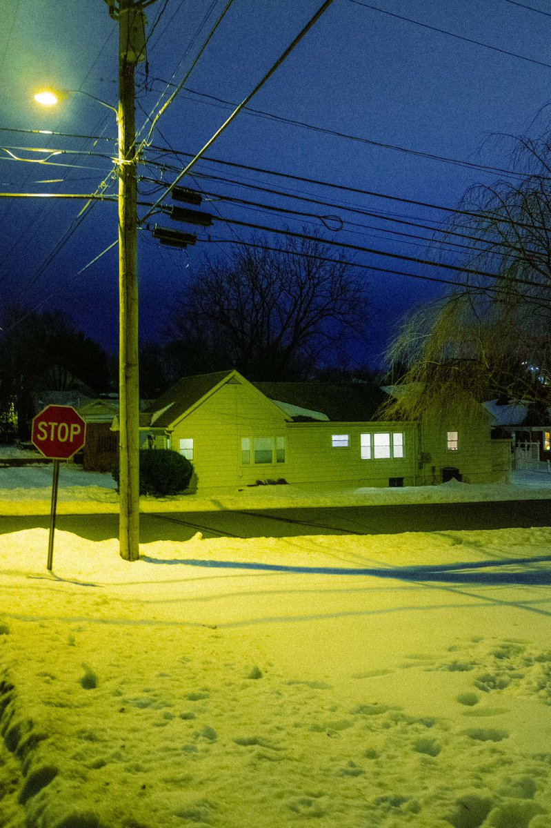 fvmedd's tweet photo. photos i took that make me feel far away from everything https://t.co/0o7ViAdWvg