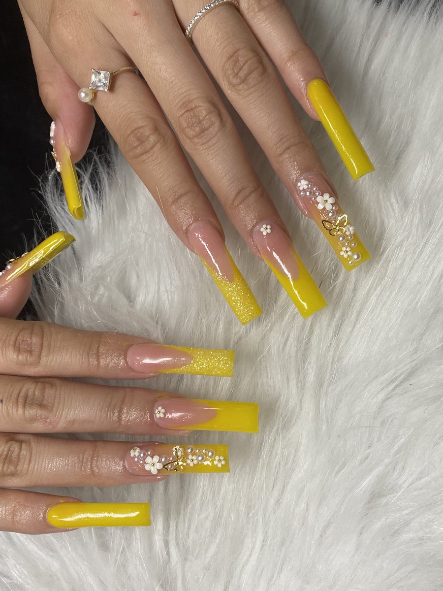 mfpa00's tweet photo. Everyone stop and look at these 🫶🥰💛💛💛💛💛 https://t.co/ykawQlHNhA