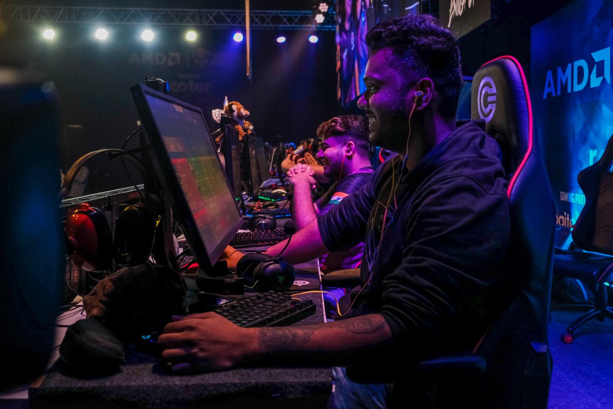 skyesportsintl's tweet photo. POV: This is @ExcaliVLR - What an absolute gem of an esports athlete! Pure passion. π₯
#LegacyBegins #LANisBACK https://t.co/VEycEoIZkT