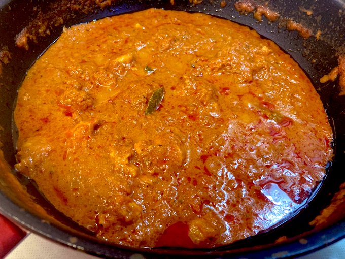 いい感じ。あとはもう少し煮詰めれば完成 