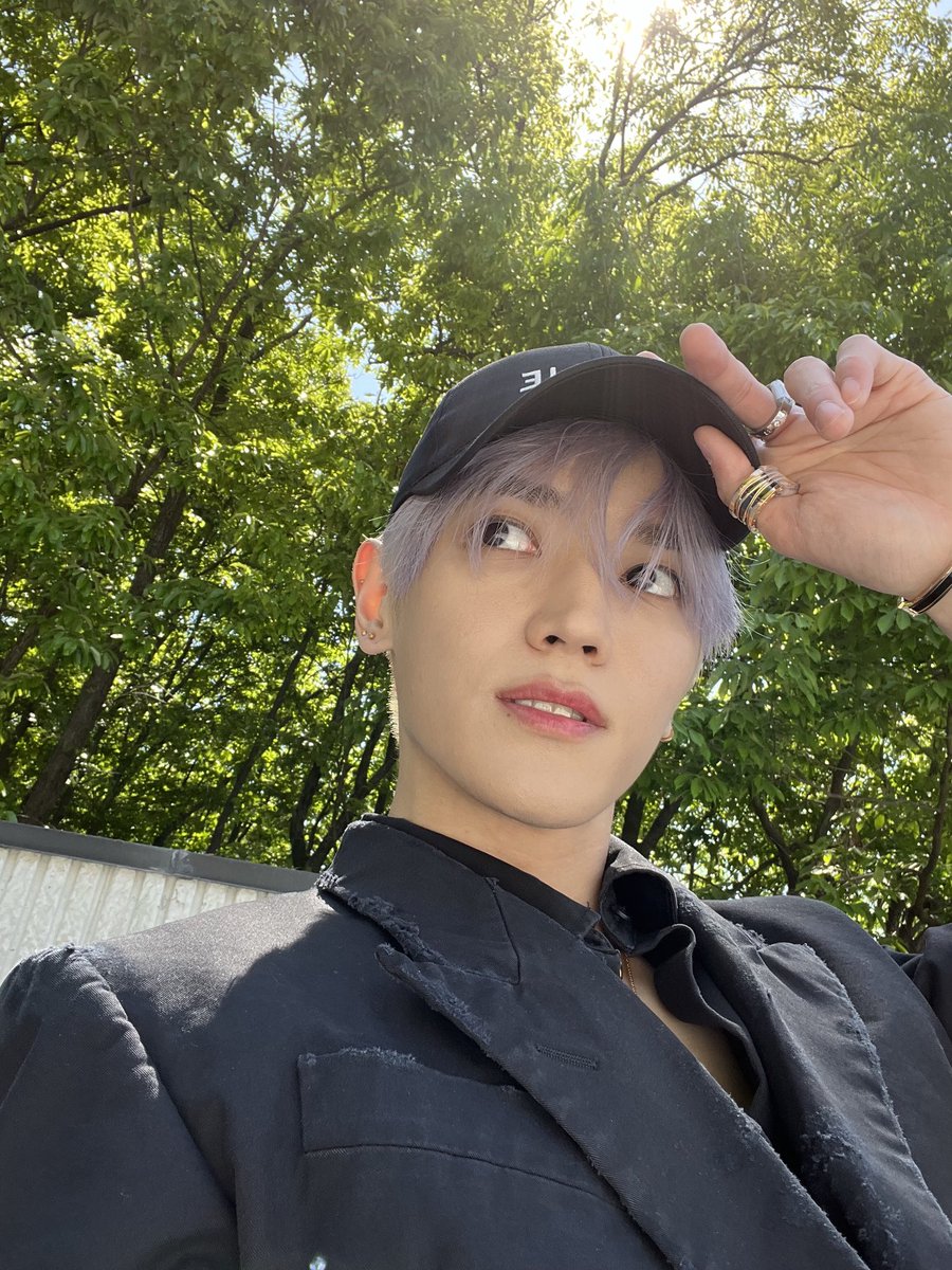 ًtaeyong pictures tweet media