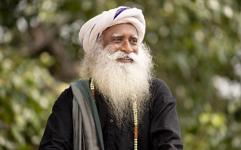SadhguruJV's tweet photo. In the most basic form, misery means you are thinking or feeling something you do not like. Joy means what you like is happening in your thought and emotion. #SadhguruQuotes https://t.co/NHrQMw49UM