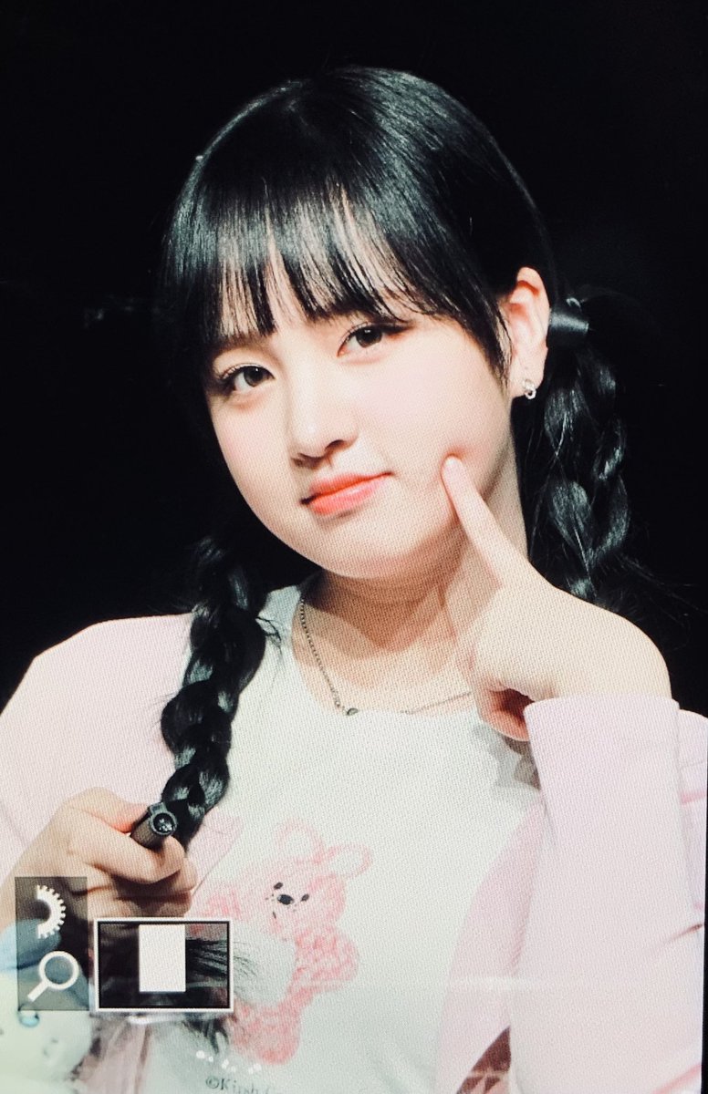 Lizz_1121's tweet photo. 220505 빠지면 섭섭한 흑토메��� #IVE #아이브 #LIZ #리즈 https://t.co/wIHFN0WdbS