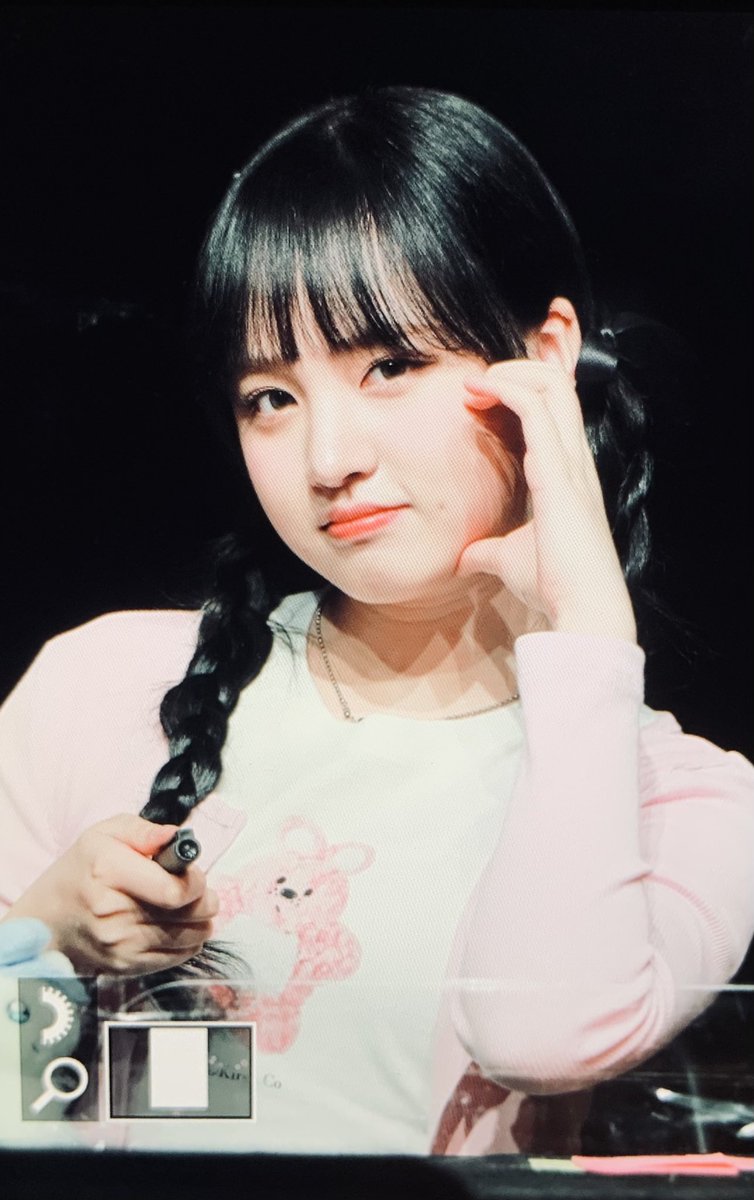 Lizz_1121's tweet photo. 220505 빠지면 섭섭한 흑토메��� #IVE #아이브 #LIZ #리즈 https://t.co/wIHFN0WdbS