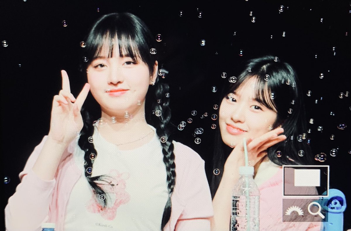 Lizz_1121's tweet photo. 220505 #IVE #아이브 #LIZ #리즈 https://t.co/7VzdZLeHnC