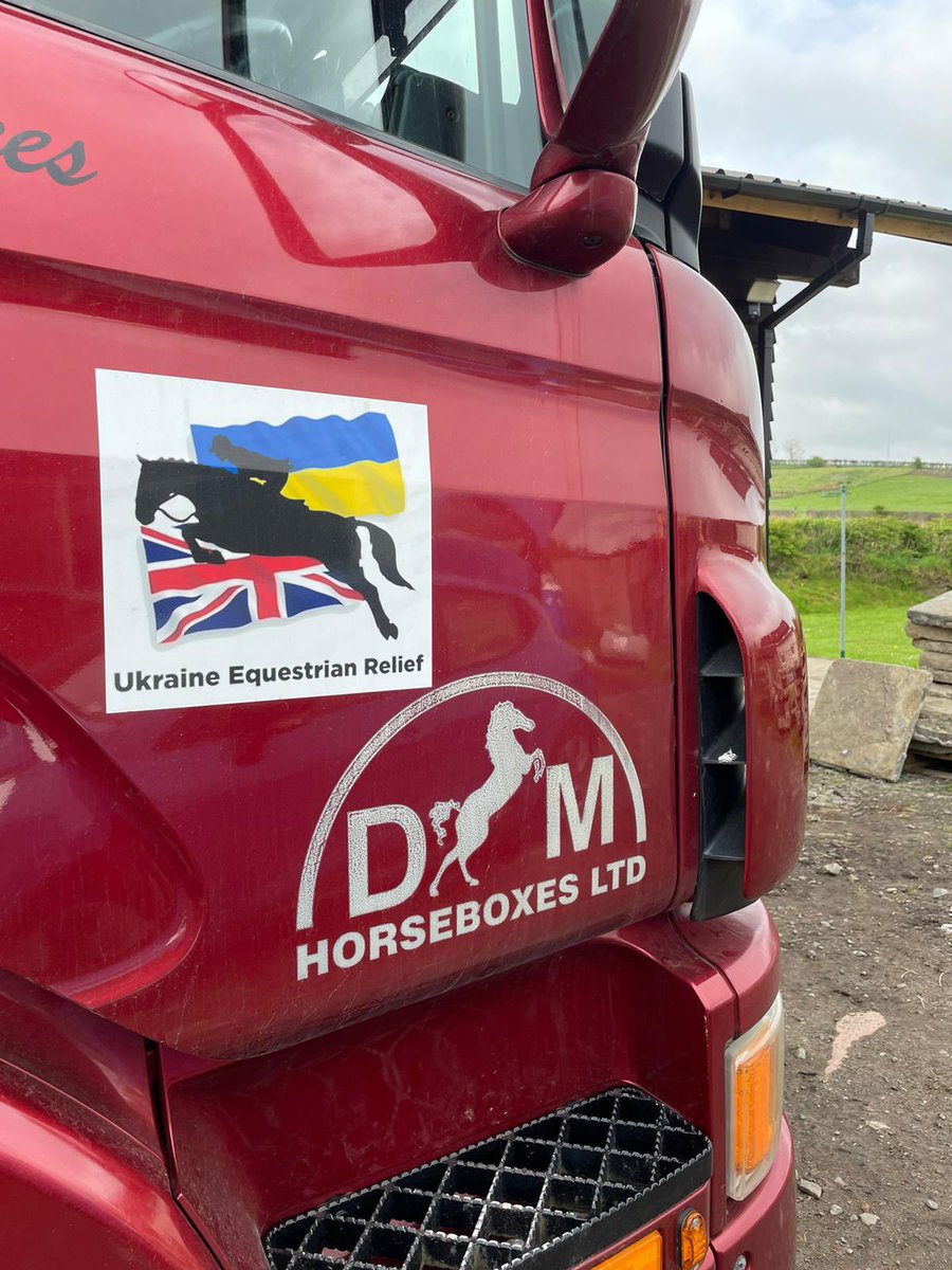 LandL_report's tweet photo. and we’re off!🚚 

first leg of the journey to Lincoln to pick up more aid🇺🇦📦

@ukraineeqrelief @SalfordUni @GranadaReports @BBCNWT https://t.co/PRSHvPGRJ0