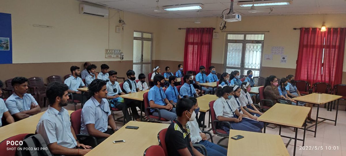 chairmanmgpt's tweet photo. Mormugao Port Goa organized Port visit for local school students located in and around Port area, as a part of #AKAMIconicweek. Short videos on Port development were also presented. 
@PIB_India 
@shipmin_india https://t.co/gEaW0D10JU