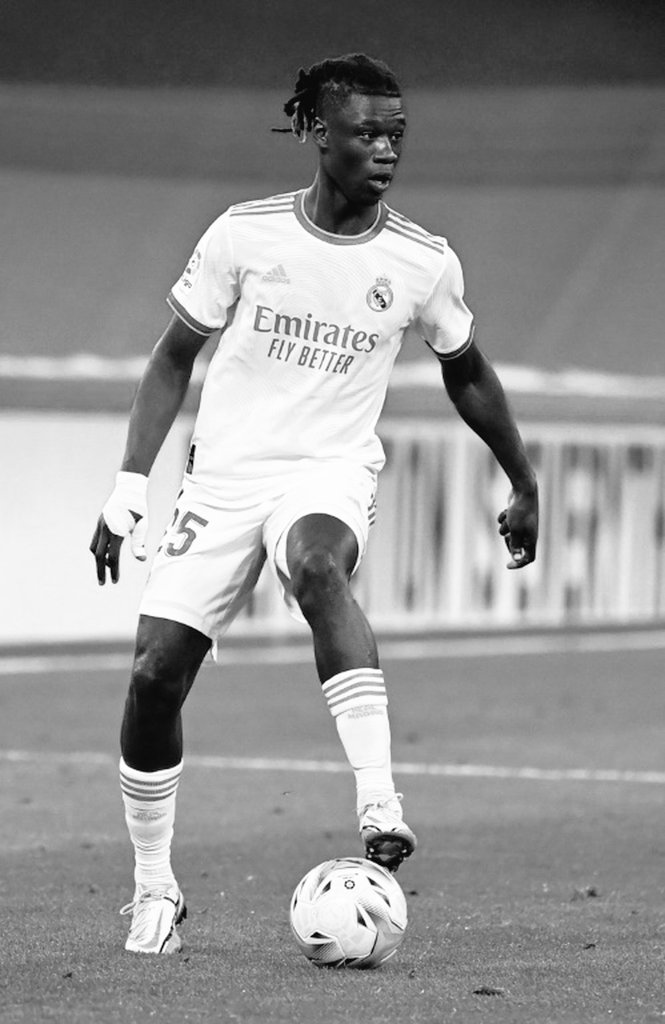 Ha la mia stessa tranquillità nel giocare il torneo del Sangiovese.

<a href="/Camavinga/">Eduardo Camavinga</a>
#RealManCity #Cassano