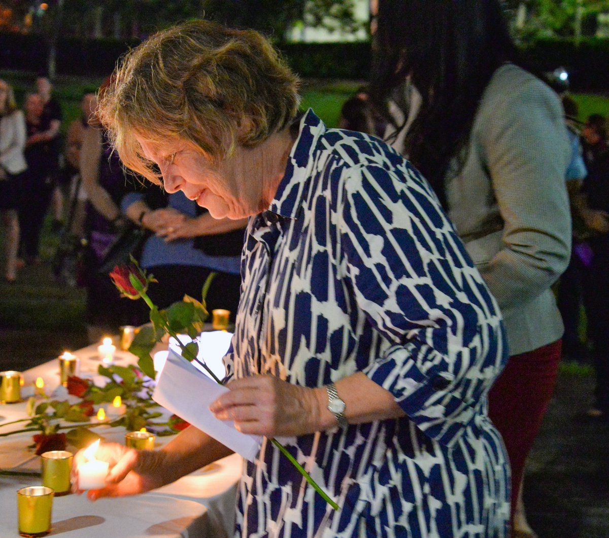 logancc's tweet photo. The City of Logan community has united for a candle-lighting ceremony to acknowledge Domestic and Family Violence Prevention Month. All of us Together 💛
#DFVPM2022 #EndDVF #notnownotevertogether https://t.co/tHfthmwozy