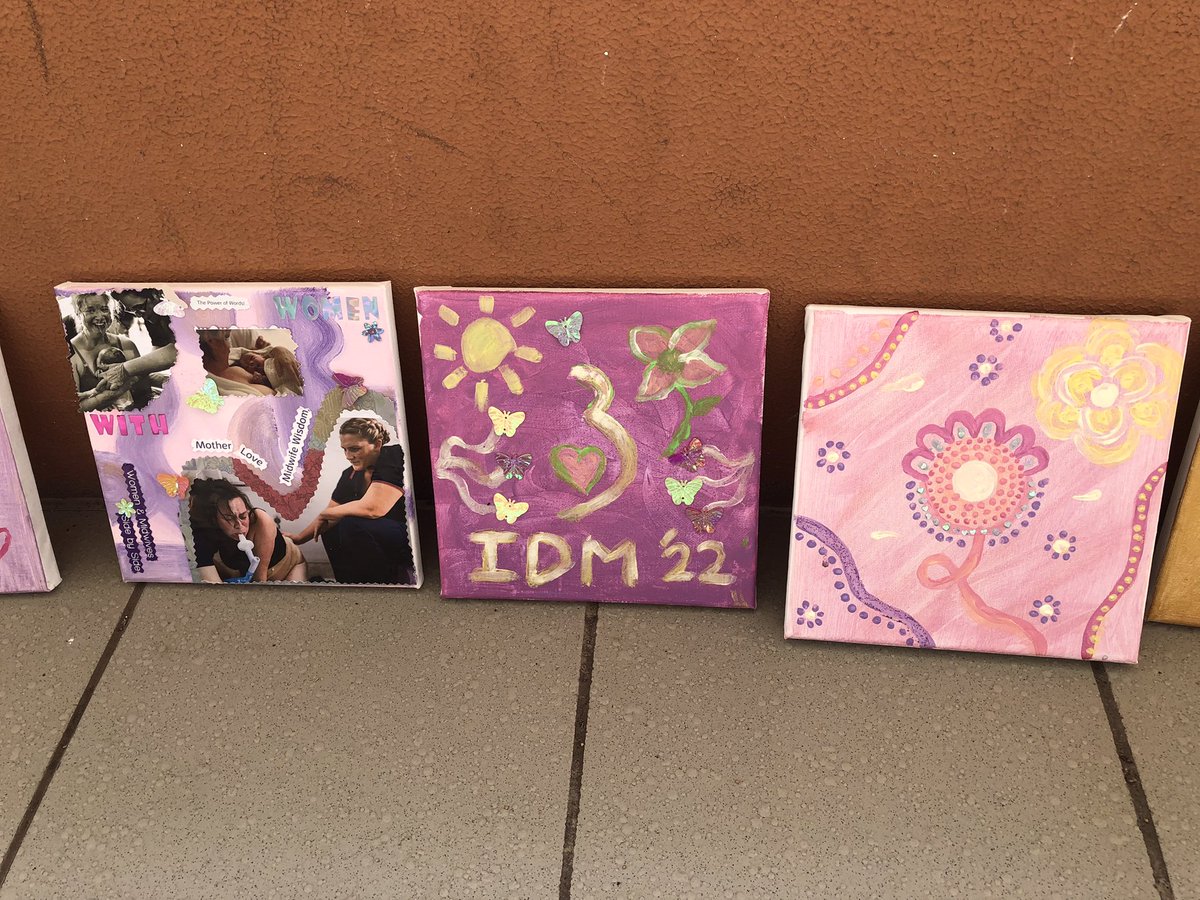 GriffithMidwife's tweet photo. #IDM2022 celebrated today by midwifery lecturers &amp; students together at Logan campus Griffith University. Prize giving followed by #artwork #pampering #henna #slogans #relaxation https://t.co/haF9GkHvsp