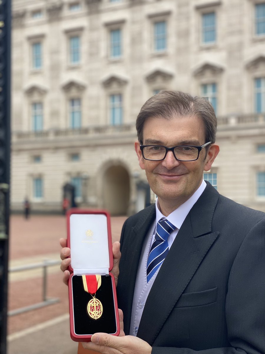 MartinLandray's tweet photo. Yesterday was an extraordinary day. 

A visit to Buckingham Palace to receive a knighthood from HRH The Princess Royal. 

Accompanied by my wonderful wife.

And joined afterwards by my amazing children. https://t.co/lEdJhQvoL8