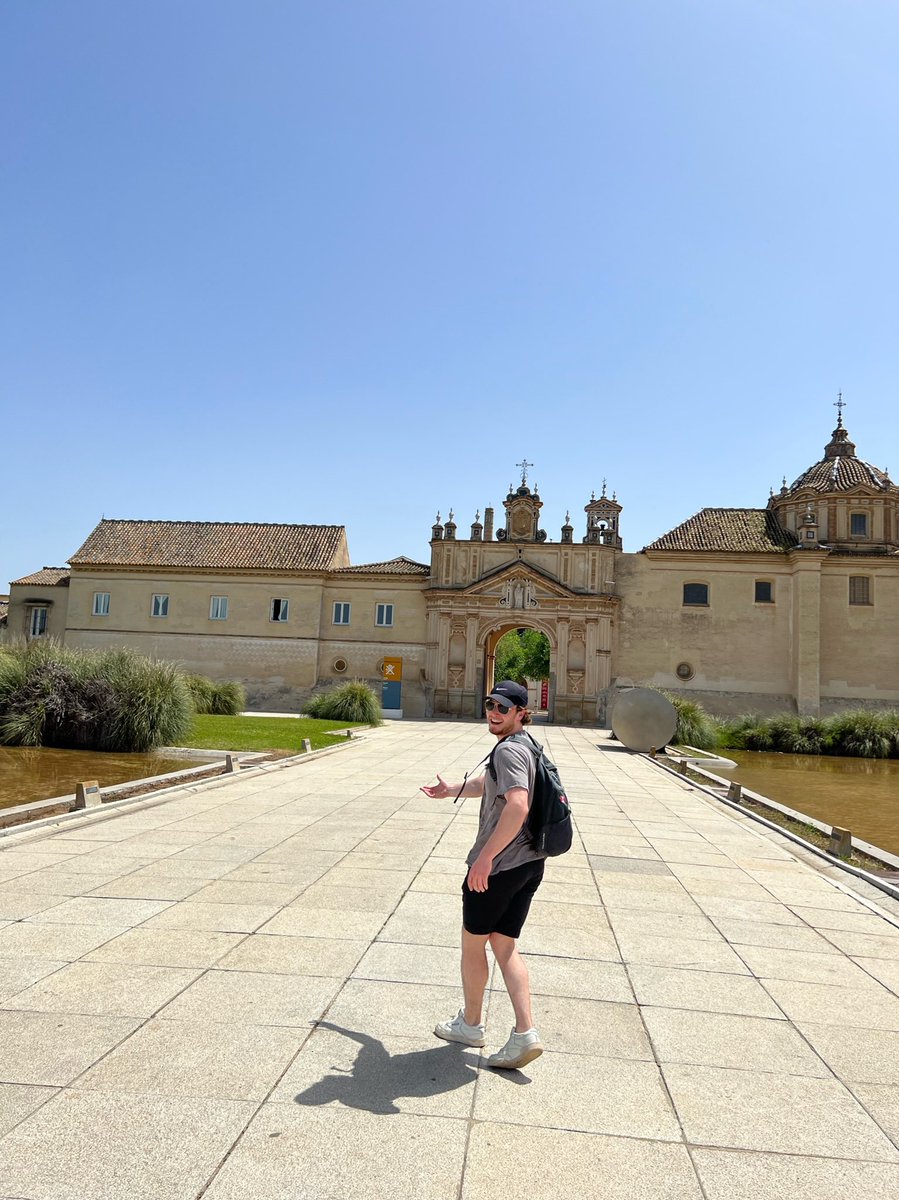 moffat55's tweet photo. Sorry I’ve been lacking on the updates. From albufeira I headed to Seville then Ibiza and Mallorca! Seville is hot, and as you can see the baby statue and I can’t handle it…. Ibiza, you already know what happened, Avicii would approve 🍒. Gotta go to Pacha, Ushuaia, and Amnesia https://t.co/ZXcQuc5FdK