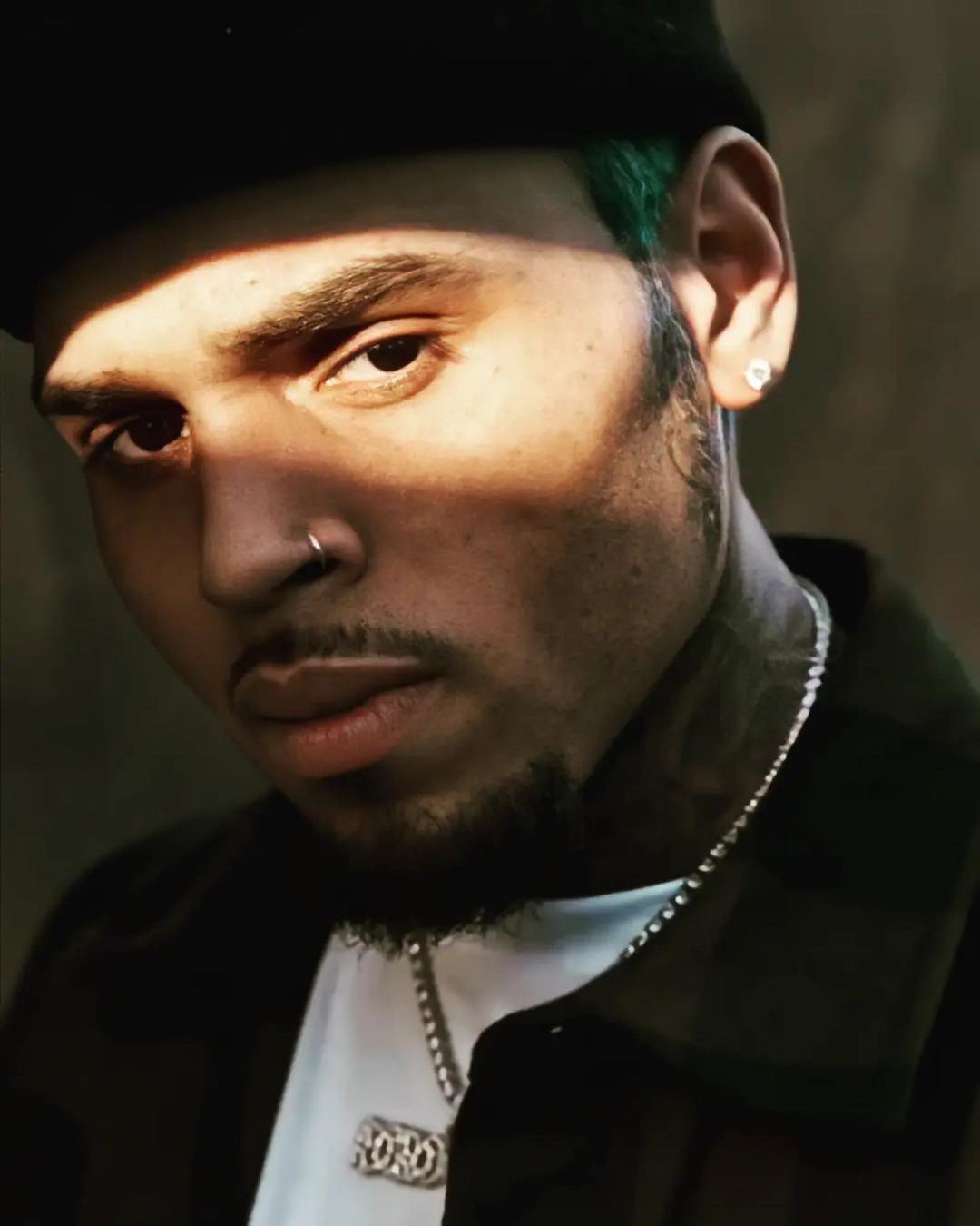 Chris Brown turns 33        Happy birthday 