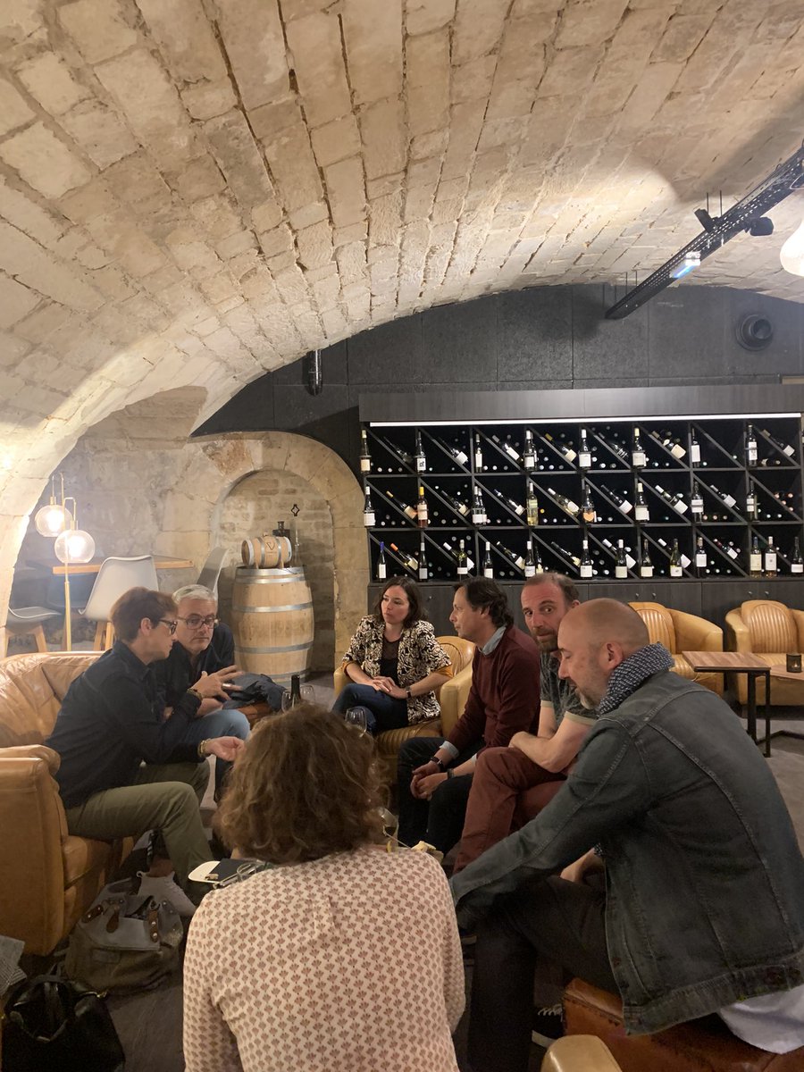 Une soirée rochefortaise hier pour les communicants <a href="/reseaucom17/">Réseau Com 17</a> avec visite dans les coulisses du #studioAlhambra avec notre guide <a href="/EricDebegue/">Eric Debegue</a> 🙏 puis échange convivial #VivreRochefort <a href="/gcoutanceau/">Grégory Coutanceau</a> #rapprochonsnosforces