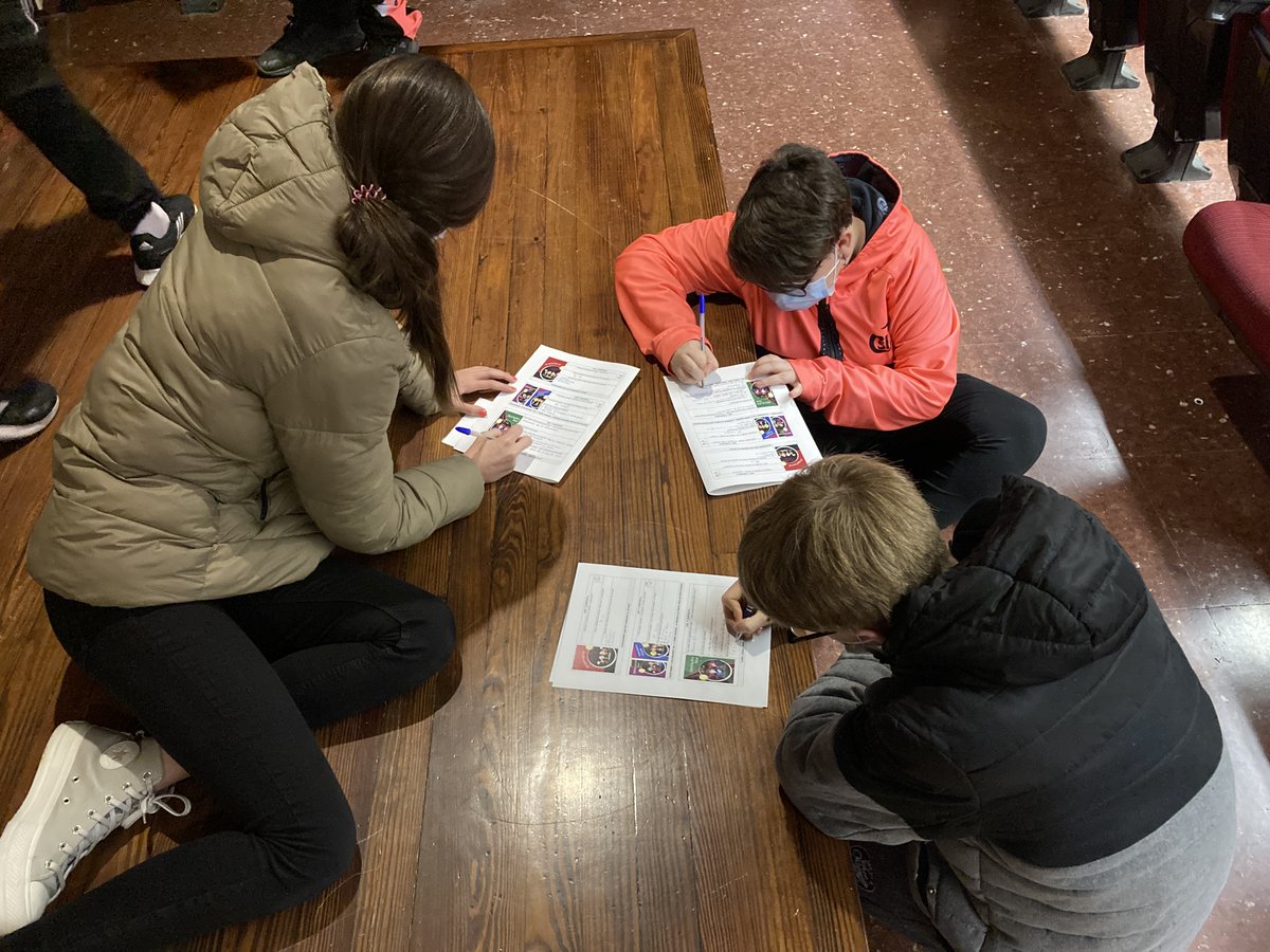 csafazgz's tweet image. 🙏 Gracias CMAPA por ayudarnos a realizar las actividades de 🛑 #prevención de #adiciones! 👏 
La #gentesafa de #Secundaria 👩🧑 hemos visto reforzado el trabajo desarrollado en las #tutoriasescolares.
#soydelasafa
#colegiozaragoza
#matricula2022
#MatrículasAbiertas