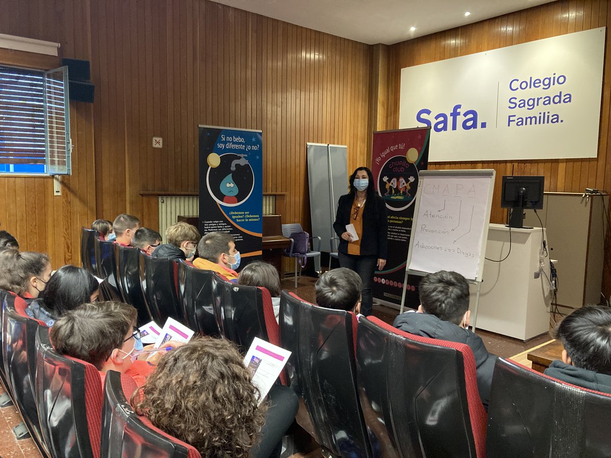 csafazgz's tweet image. 🙏 Gracias CMAPA por ayudarnos a realizar las actividades de 🛑 #prevención de #adiciones! 👏 
La #gentesafa de #Secundaria 👩🧑 hemos visto reforzado el trabajo desarrollado en las #tutoriasescolares.
#soydelasafa
#colegiozaragoza
#matricula2022
#MatrículasAbiertas