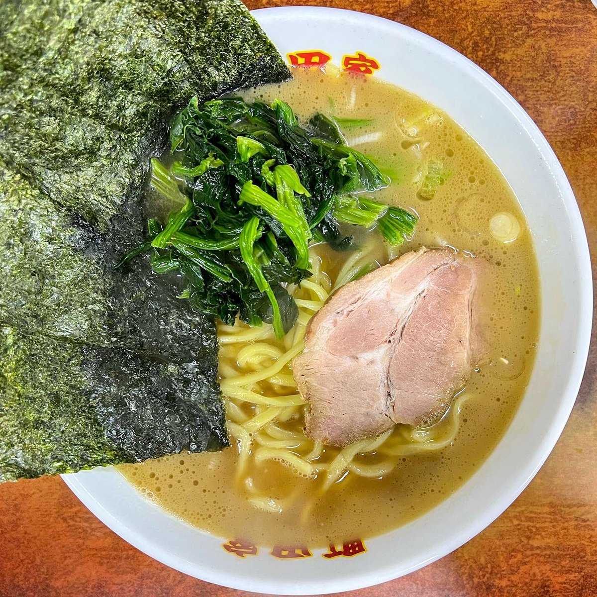 _kamakura's tweet photo. ラ��メン / 町田家 小田急相模原店

#ラーメン #らーめん #豚骨ラーメン #家系ラーメン #町田家 #小田急相模原 https://t.co/KTq363y4Le