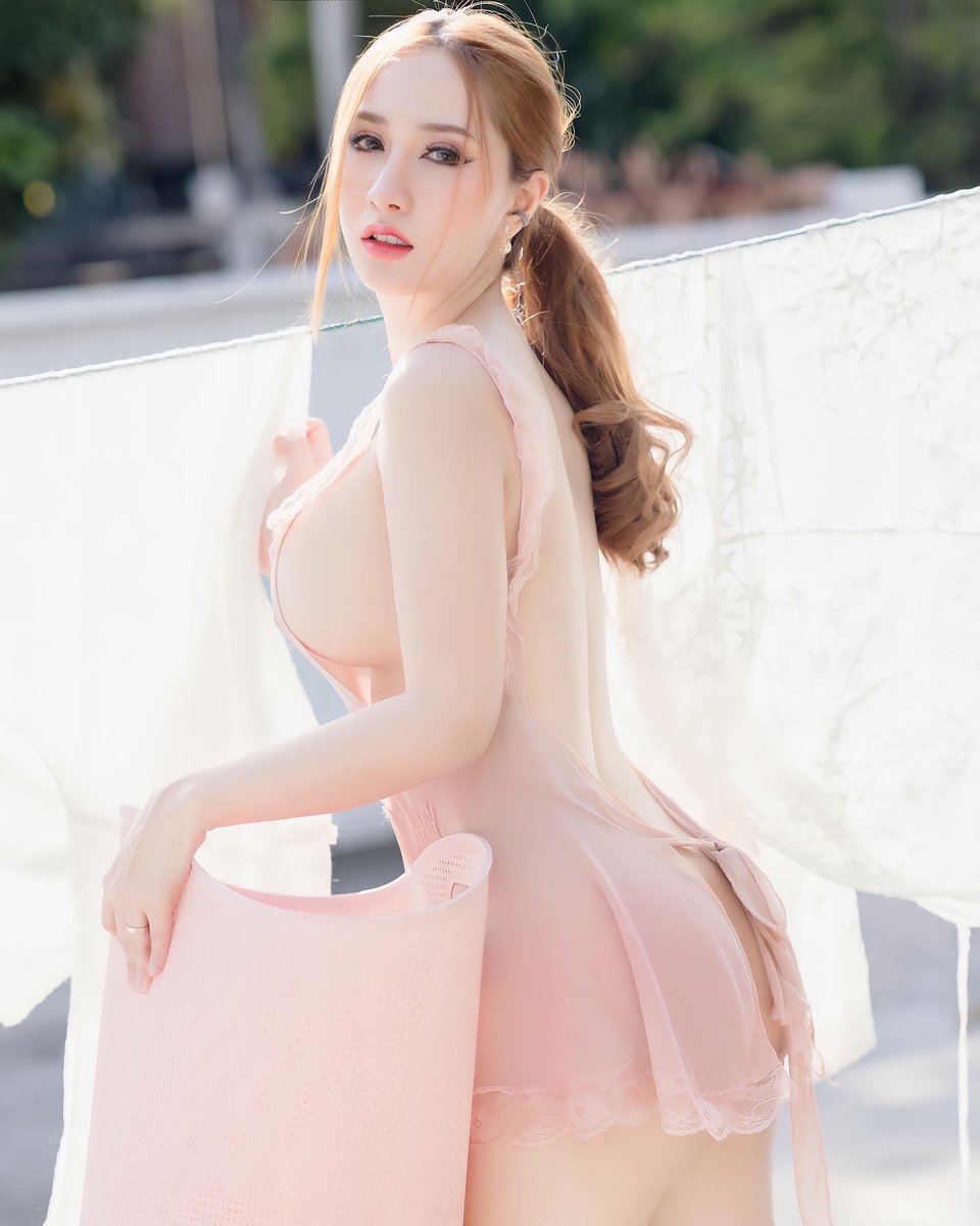 ที่บ้านใครขาดแม่บ้าน ยูมิไปเป็นไห้ได้นะ😳 https://t.co/vkMHT69vZi