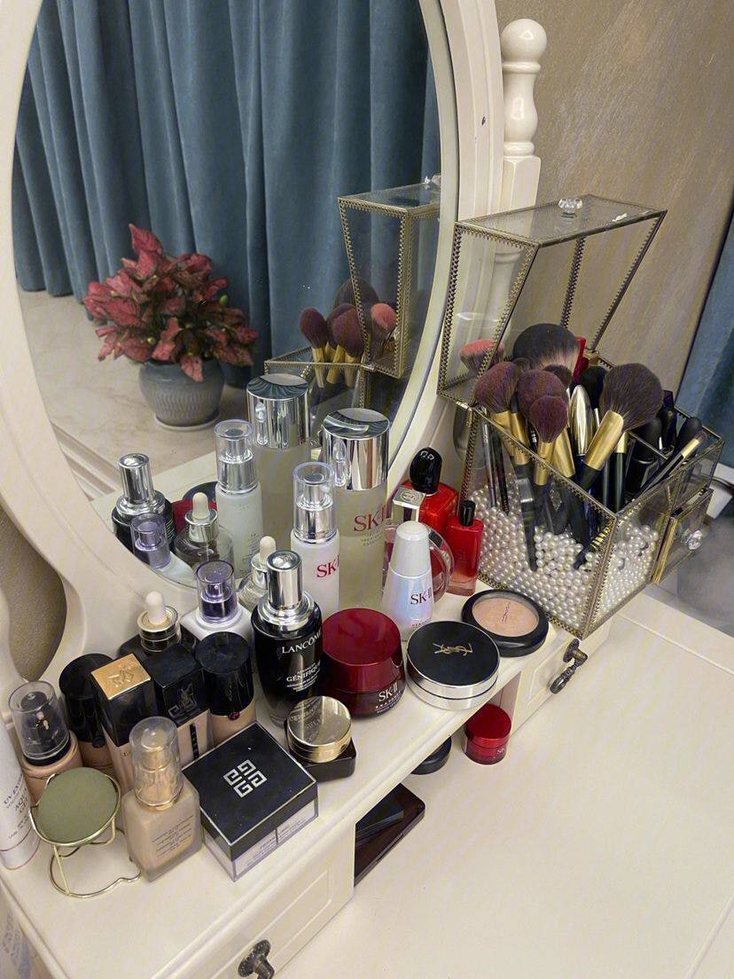 Annauuui's tweet photo. Take care of your dressing table. https://t.co/yU3IpD0cWV