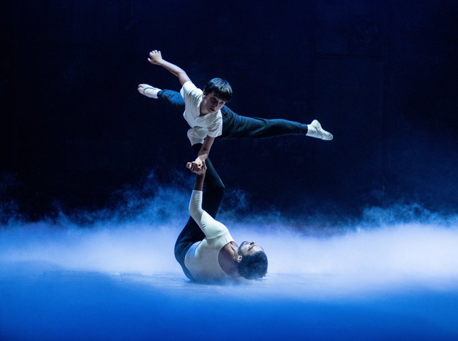 BILLY ELLIOT El Musical (@billyelliot_es) on Twitter photo Tic tac… Apunta el 22 de mayo como tu última posibilidad de ver BILLY ELLIOT en #Barcelona, y compra tus entradas ya en billyelliot.es/entradas! cc/ <a href="/teatrevictoria/">Teatre Victòria</a> Tic tac… Apunta el 22 de mayo como tu última posibilidad de ver BILLY ELLIOT en #Barcelona, y compra tus entradas ya en billyelliot.es/entradas! cc/ <a href="/teatrevictoria/">Teatre Victòria</a>