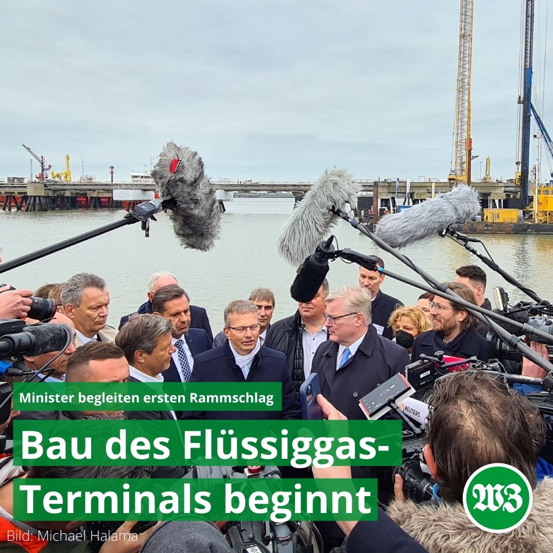 Die Bauarbeiten sind eröffnet! Unter den Augen von Politik und Wirtschaft wurde der erste Rammschlag für das #LNG-Terminal in #Wilhelmshaven getätigt. Der Import von #Flüssigerdgas soll die Unabhängigkeit von Gas aus #Russland gewährleisten

Zum Artikel:...