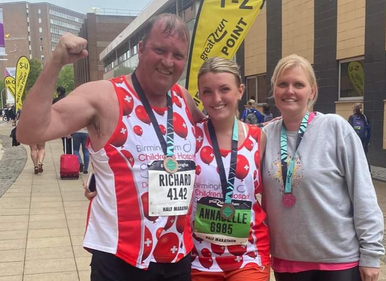 This bank holiday weekend, Hannafins Contract Manager Richard and his Daughter Annie took part in the Birmingham Half Marathon, while his wife Michelle took part in the 10k.  Together they raised over £700 for Birminghams Children Hospital, a great achievement, Well done!