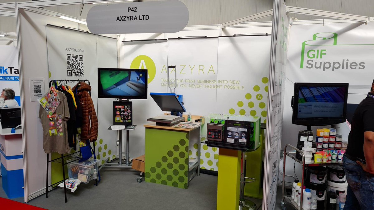 axzyra's tweet photo. Remember us from last week's Printwear & Promotion LIVE show? π
Discuss your printwear options with us by visiting the website β¬οΈ
https://t.co/QL16ksiZo4
#print #printing #printwearp #printers #apache #apacheprint https://t.co/1A7WBnUB1m