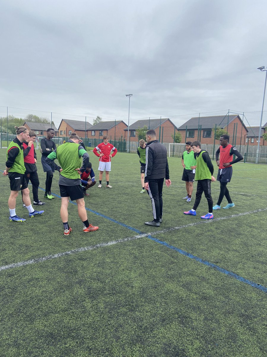 TheDragonWay's tweet photo. Good morning! Hope everyone had a good bank holiday weekend!

The boys are out this morning working on formation and tactics for their game against marine! 

#TheDragonWay https://t.co/Sr8Ev7MBvh