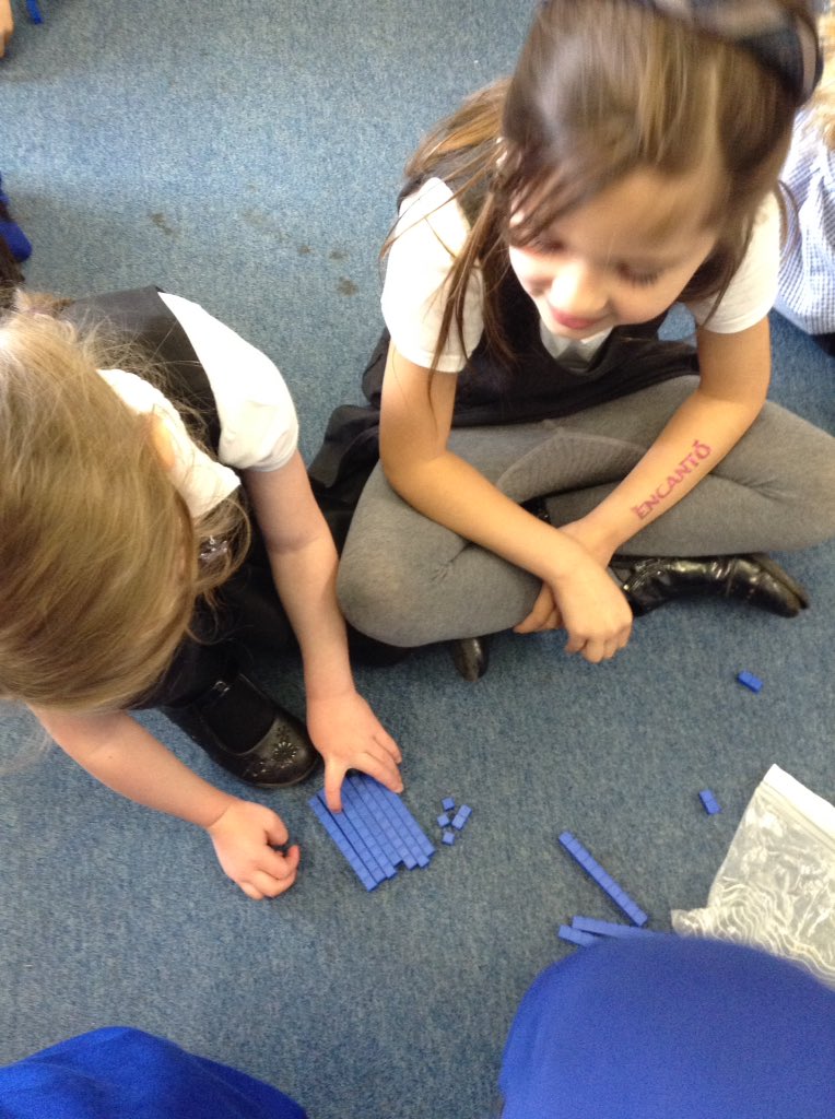 GilberdykeRocks's tweet photo. The Finches are using the base 10 blocks in maths today to build numbers up to 100. How many tens and ones do we need? #GPSMaths #effectivemaths #placevalue https://t.co/E4L7d3dk9B
