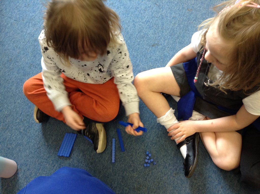 GilberdykeRocks's tweet photo. The Finches are using the base 10 blocks in maths today to build numbers up to 100. How many tens and ones do we need? #GPSMaths #effectivemaths #placevalue https://t.co/E4L7d3dk9B