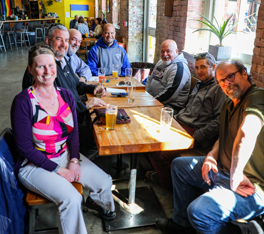 For National Teacher Appreciation Day we have to give a little shoutout to the group of regulars who are local educators and keep us going every Thursday. 

Cheers to all styles of teachers who keep on going every day 🍻