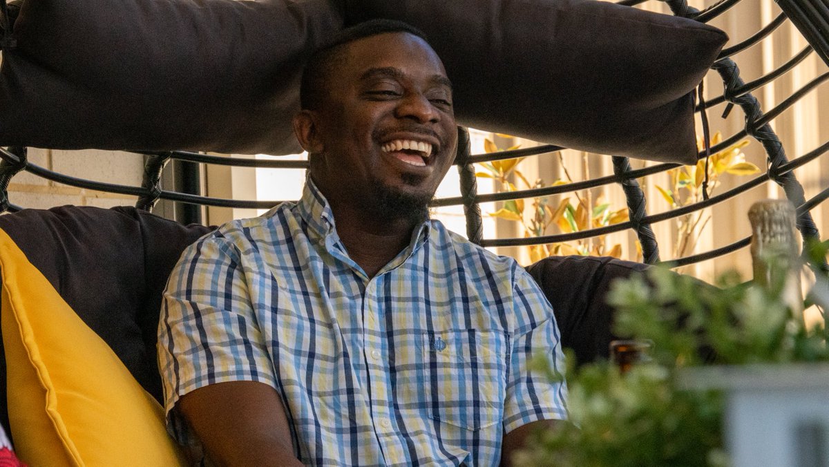 GlobalEmpowers's tweet photo. True happiness is created when you are doings things you are passionate about but most importantly when it adds value to the world minus seeking its validation. 
#lightingchange
#globalempowers https://t.co/ogW1ke5EXb