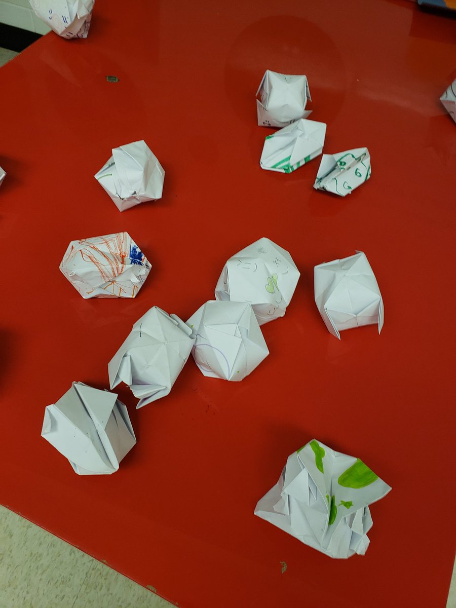The skill and form of folding paper - and watching students faces as they breathe 'life' into them!  Its that magic moment I LOVE.  <a href="/IrwinM_PS/">IrwinMPS</a> #Origami <a href="/TLDSB_arts/">TLDSB_Arts</a>
