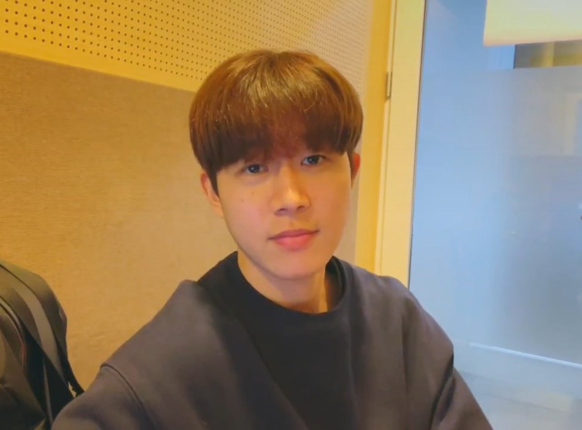 donghyunfeed's tweet photo. #GoldenChild #골든차일드 
#KimDonghyun #김동현 https://t.co/KEWzEgnV2D