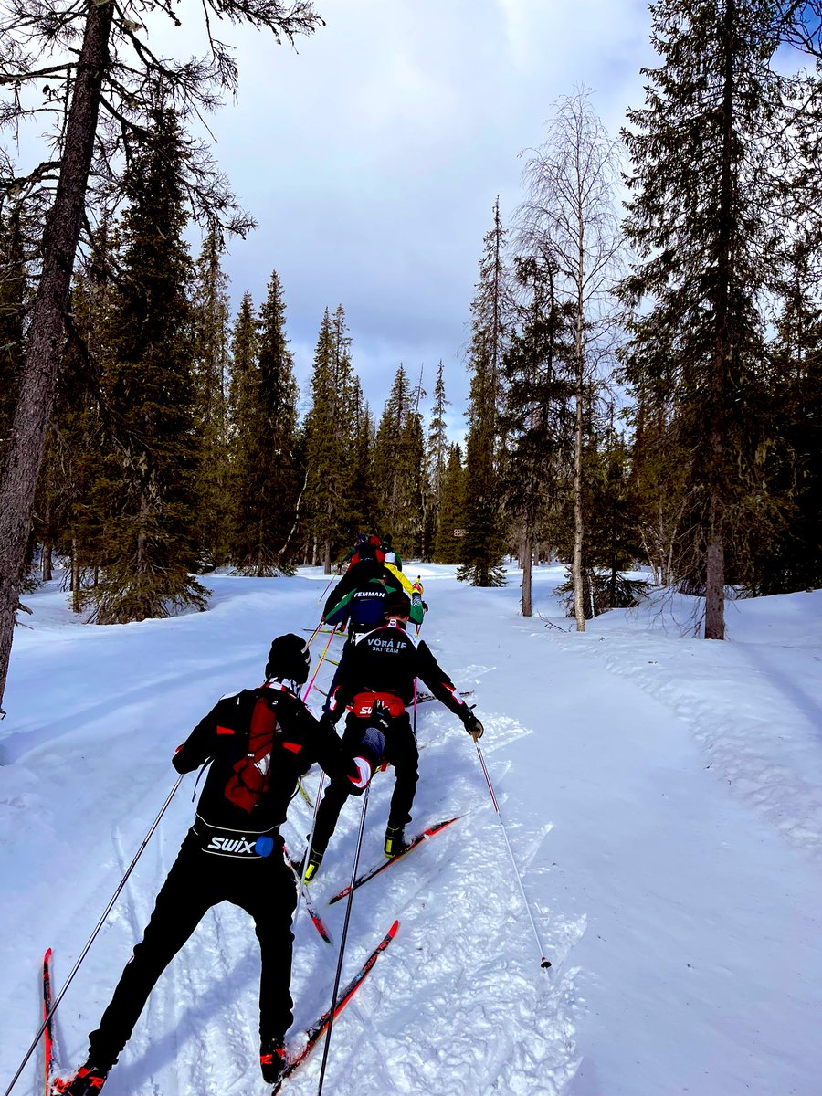 Hiihtäjän pitää hiihtää. FSS i Äkäslompolo 03.05.2022