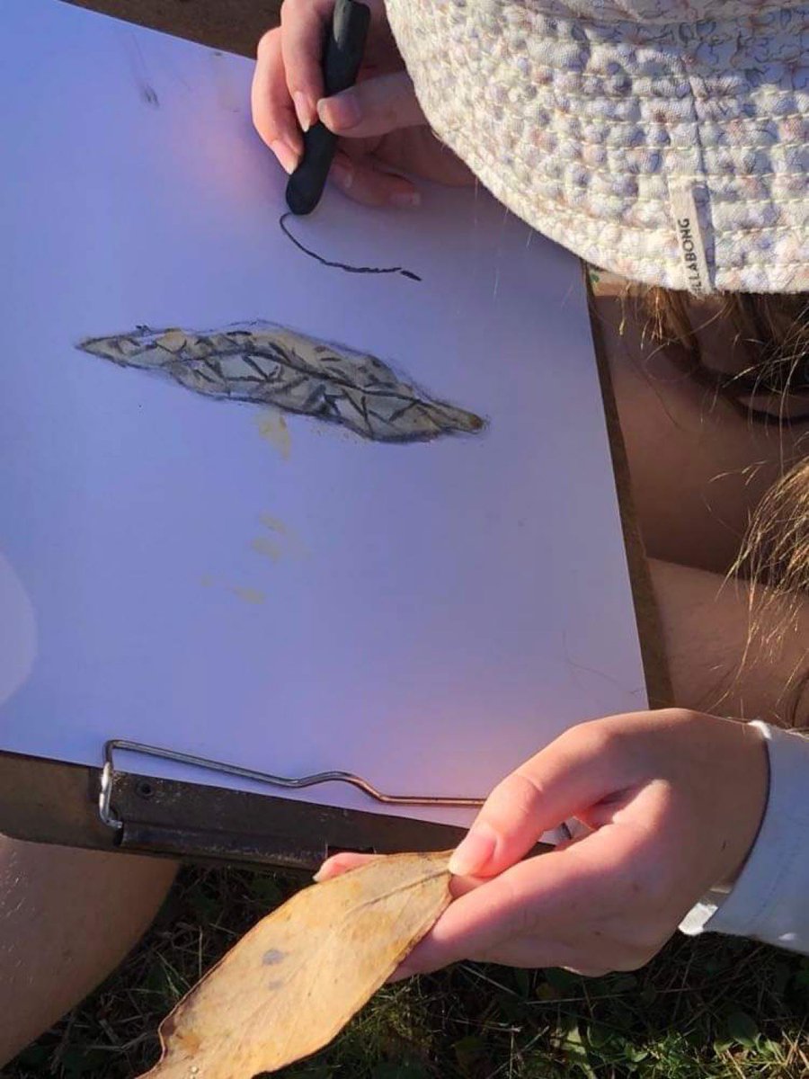 BirrigaiEdu's tweet photo. Creating on Country is another @BirrigaiEdu program Yr 6 students from @kaleenps participated in today! After going on a bush walk through our gorgeous site on Ngunnawal Country, they sat for some mindfulness, charcoal drawing &amp; creating with clay @ACTEducation #OutdoorEducation https://t.co/moTI4VXQCt