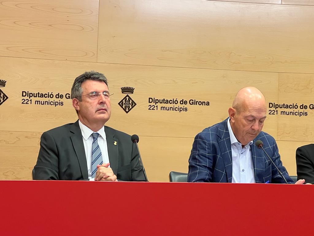 DiputacioGirona's tweet photo. 🎶La 2⃣a edició de #Vallviva tindrà lloc a les Brides, #VallBas, Garrotxa el 14, 15 i 16 de juliol. 

✅amb Rosario Flores, Sergio Dalma i Stay Homas com a principals caps de cartell.
➡️beneficis destinats: Fundació Albert Bosch, Fundació Miquel Valls i Fundació Oncològica Girona https://t.co/WaBNfFFh9E