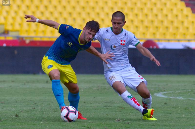 CadmeAndres's tweet photo. @AscensoEcuador @TotalFutbol_EC @ECUAGOL @stefano_navas_p @nicorivera05 @leonardojavi @GalaDeporte1 @JeiAC9 @diegomelop @freddypasquelm También forman parte del plantel Jhonnyer y Ronaldo Rojas Reyes, hijos del DT del conjunto zamorano.
-Jhonnyer Rojas fue formado en #LDUL hasta 2020, donde militó en #Aucas y en 2021 actuó en #Aampetra.
-Ronaldo militó #LDEPrimeroDeMayo (antiguo nombre del club) y #LACaney. https://t.co/kJBSheSeAX