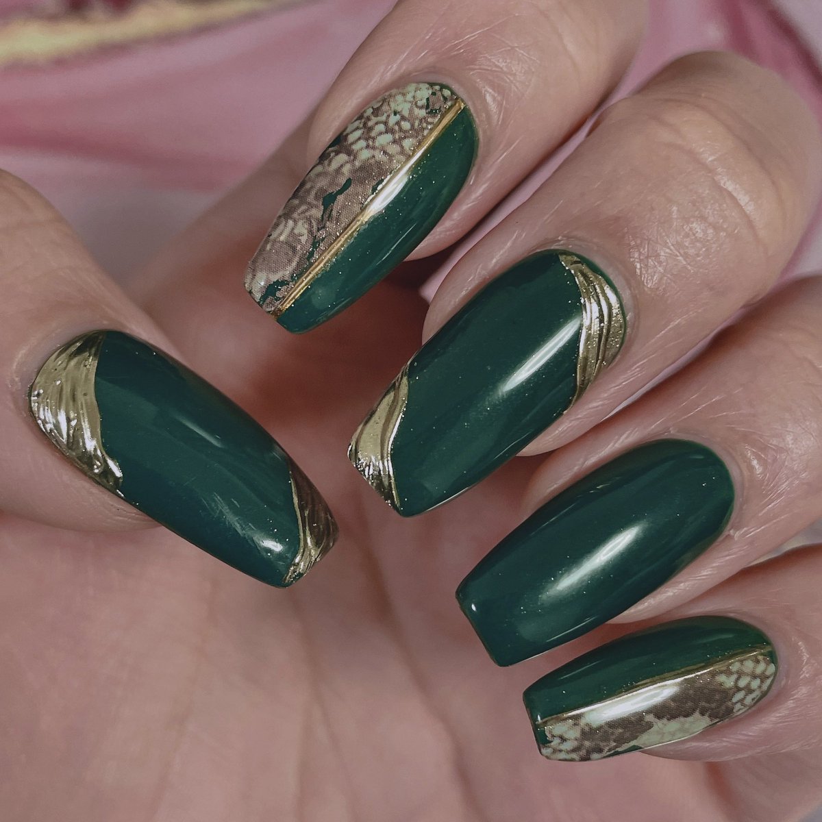 BitchinEgoist's tweet photo. Twitterにあげるの忘れてた
#pythonnail https://t.co/6xGwCW9fA0