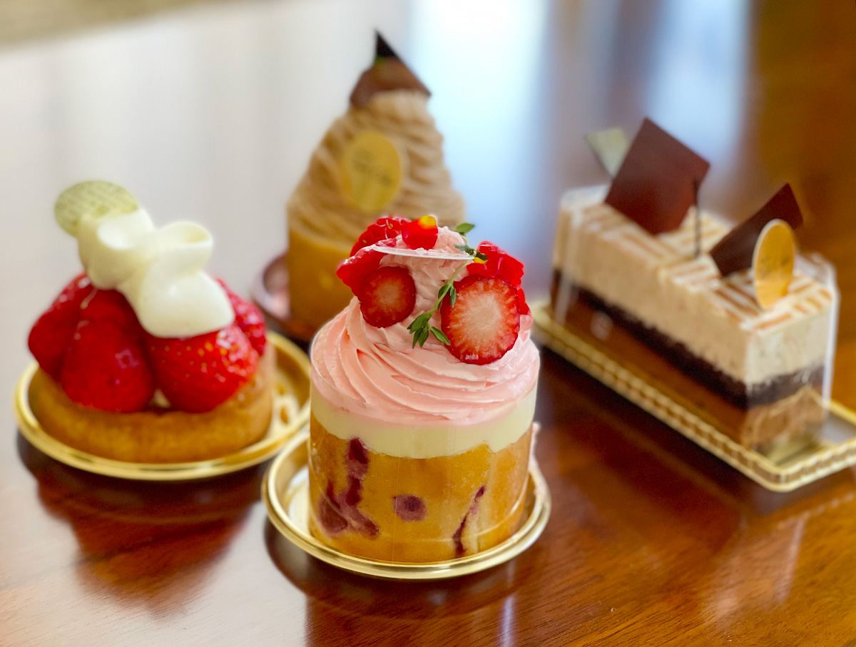 's tweet image. #ドリプラ の #静岡お菓子フェア に行ってきました😊
すごく盛況ですね～

目的はもちろん #VERTCLAIR さんのケーキ🍰
ホームページを作らせてもらった時よりラインナップが増えてますね
美味しかったです🥰
vertclair.jp

ふだんは本店と静岡伊勢丹で買えます😊

#静岡市 #ケーキ