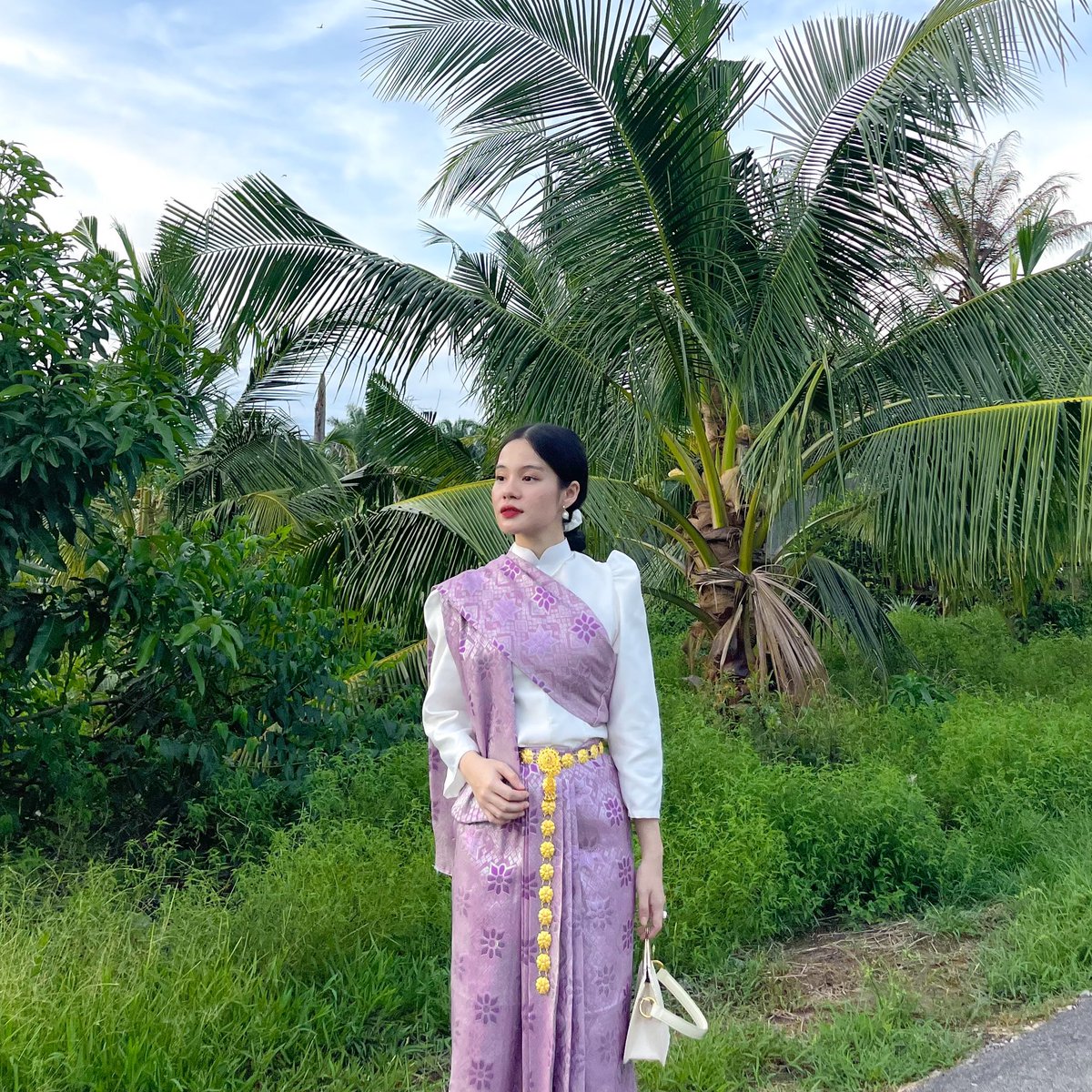Tyyrahussein's tweet photo. Raya2022💜 https://t.co/vgI9FZtWe3