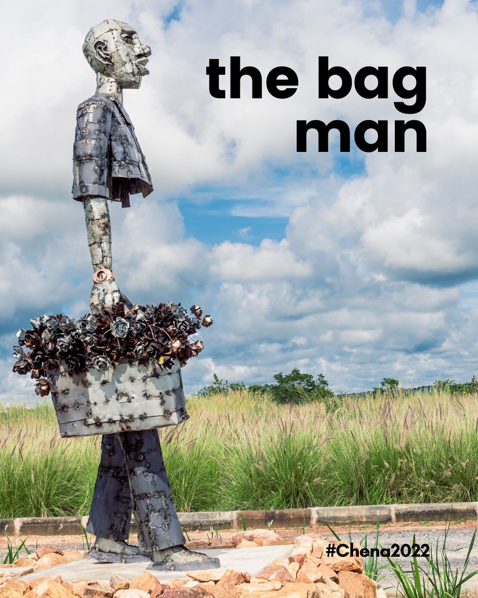 Happy New month from #TheBagMan! Made out of recycled metal, this scuplture is the work of George Mubanga and is located at the entrance of Nkwashi. 

#chenaarthouse #africanart  #zambiantourisim
