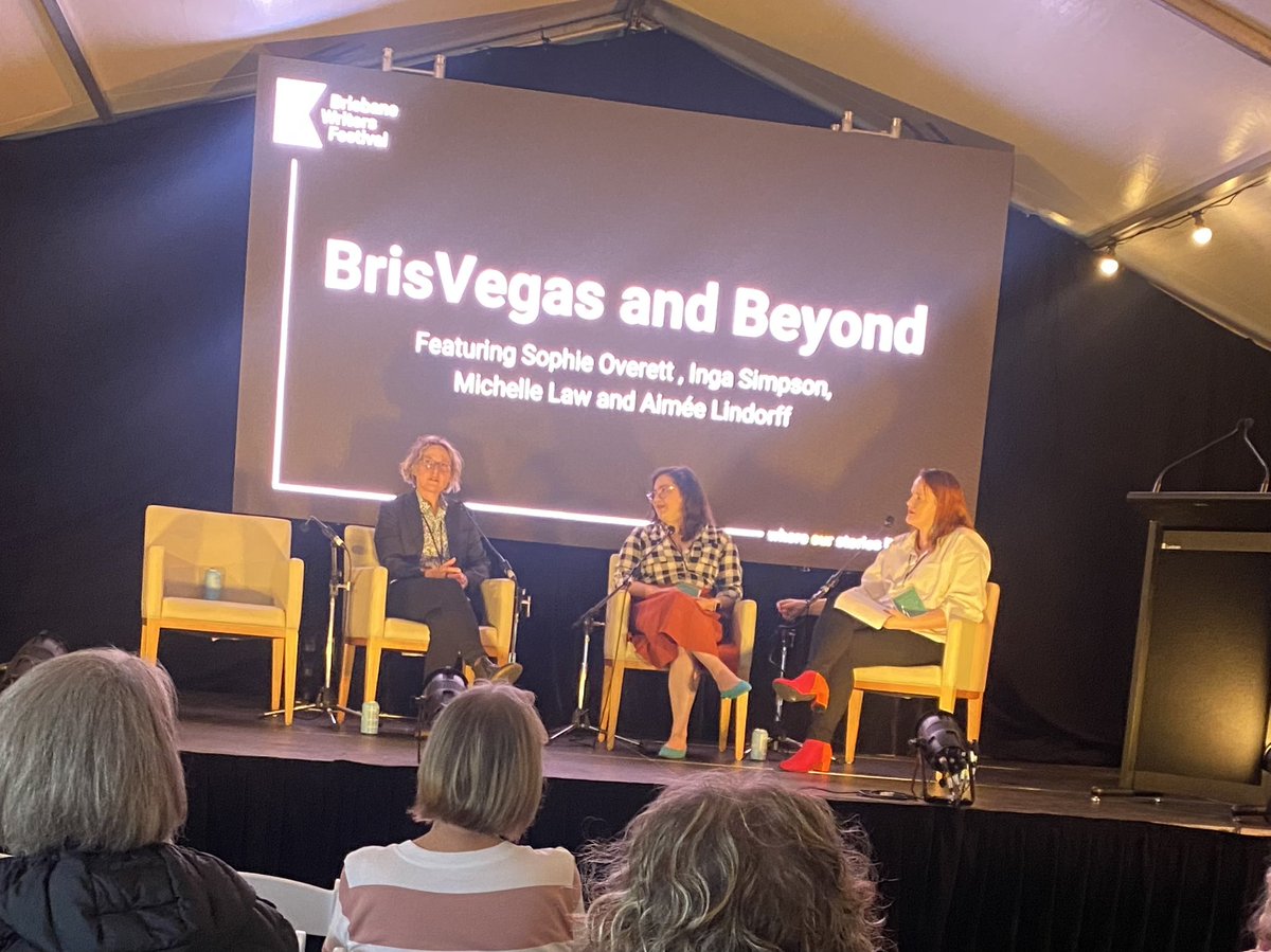 Kicking off my first writers festival in TWO YEARS with these legendary women <a href="/NestOfPages/">Inga Simpson</a> <a href="/SophieOverett/">Sophie Overett</a> <a href="/insomniacscafe/">Aimée Lindorff</a> #bwf60 <a href="/HachetteAus/">Hachette Australia Books</a>