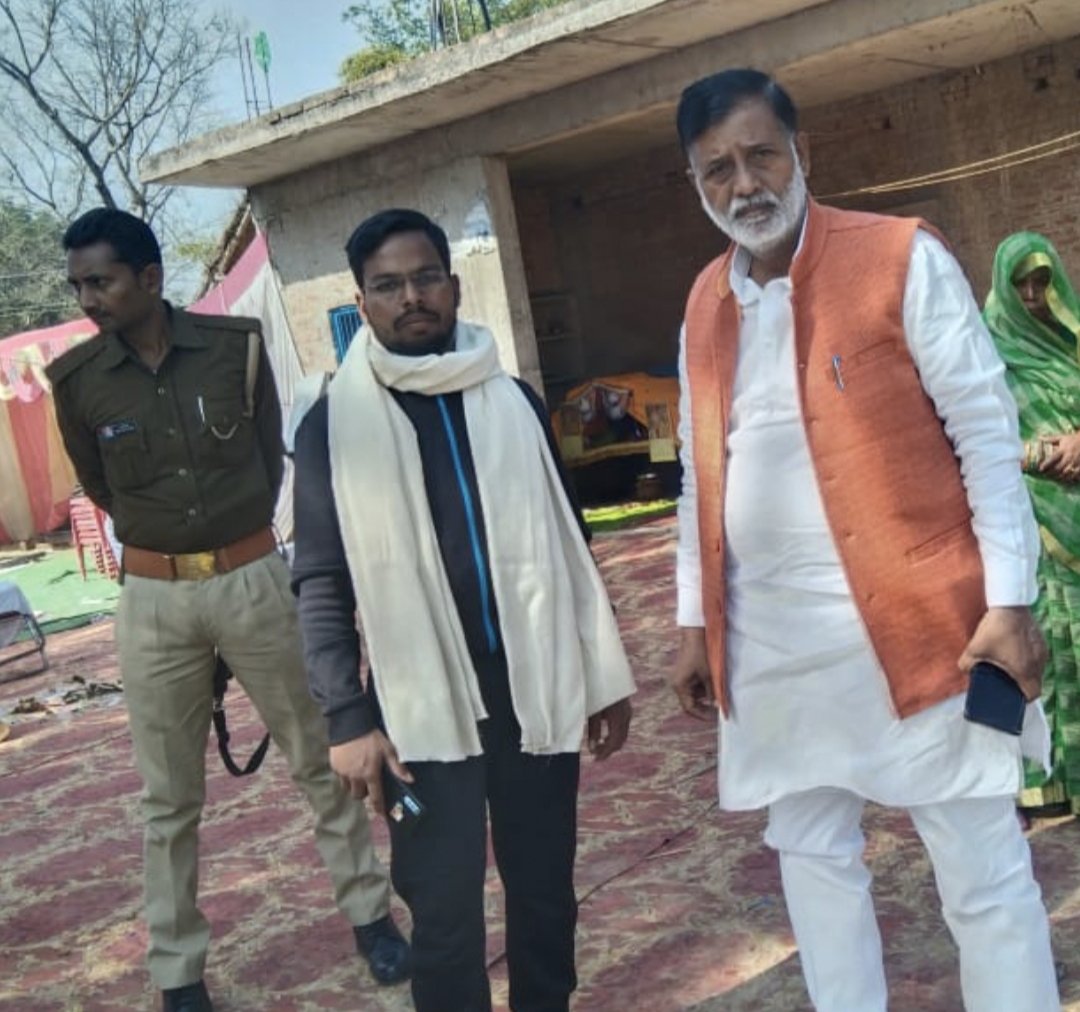 RKevalpal's tweet photo. प्रतापगढ़ सदर के पूर्व विधायक भाई श्री राजकुमार पाल जी को  अपना दल(एस) उत्तर प्रदेश के  प्रदेश अध्यक्ष  बनाये जाने पर हार्दिक बधाई एवं शुभकामनाएं।
@RajkumarPalBJP https://t.co/R15Rgb3gJ7